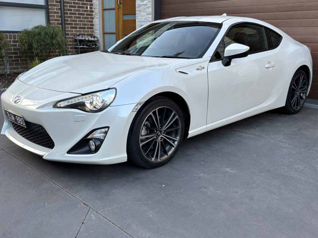 2012 Toyota 86 GTS manual,one owner as original as can be.52,500km